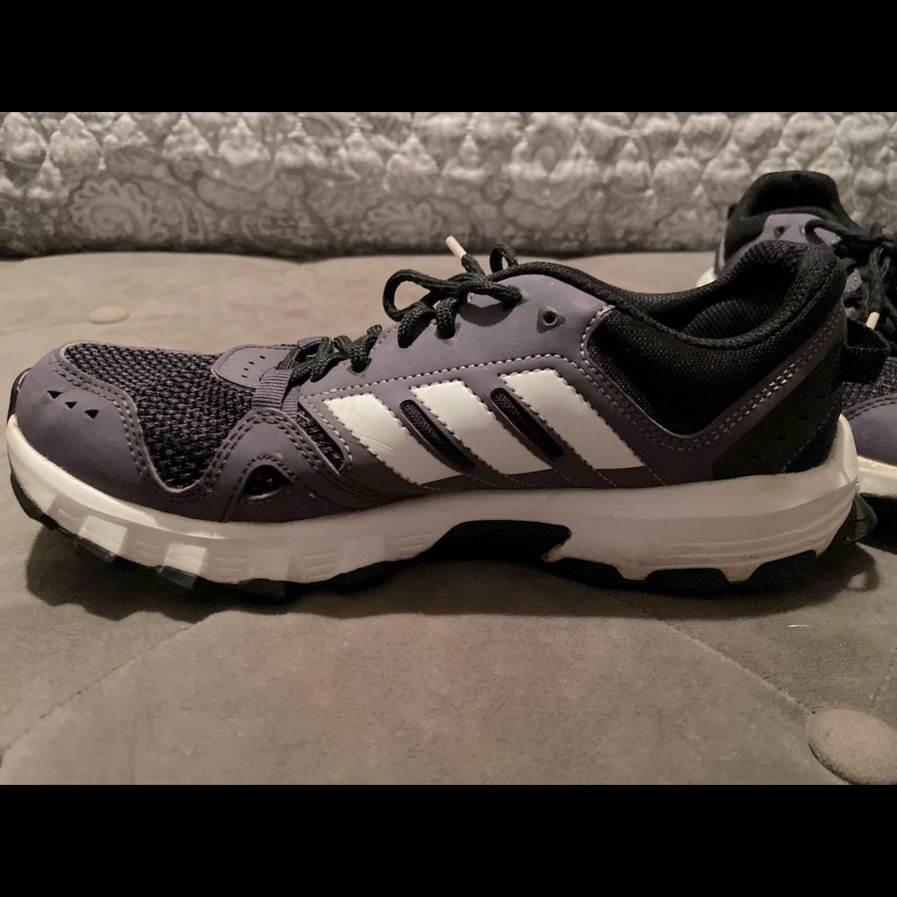 Purple Adidas Cloudfoam shoes in mint condition!! Only worn about 4 times indoor